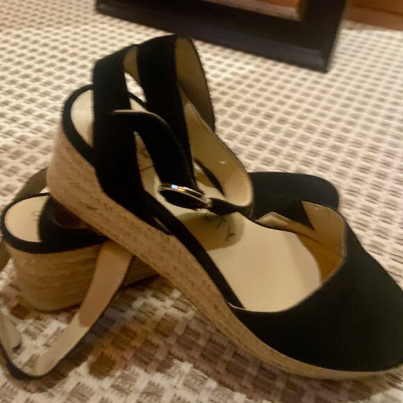 Sole Society Channing Black Suede Ankle Strap Platform Espadrille Sandal 8.5M - Picture 4 of 6